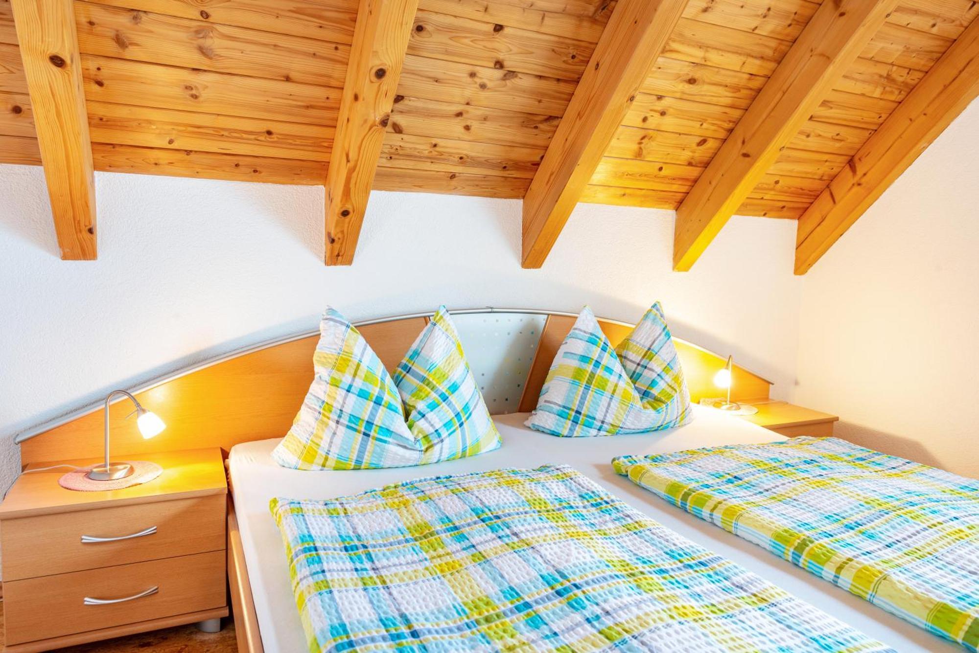 Beutenmuehle Straussenfarm Dach Owingen Экстерьер фото